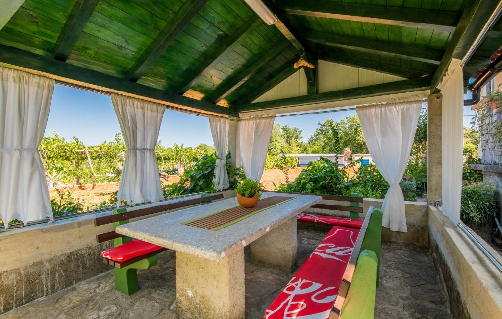 Balkón nebo terasa v ubytování Rooms Valentino