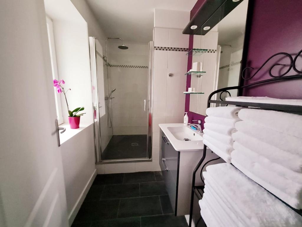 Postel nebo postele na pokoji v ubytování Gîte de Palesne - Pierrefonds