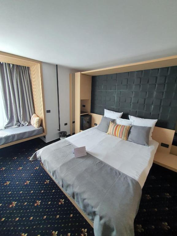 Aqvatonic Hotel - Steaua de Mare - Deluxe Double Room With Side Sea View