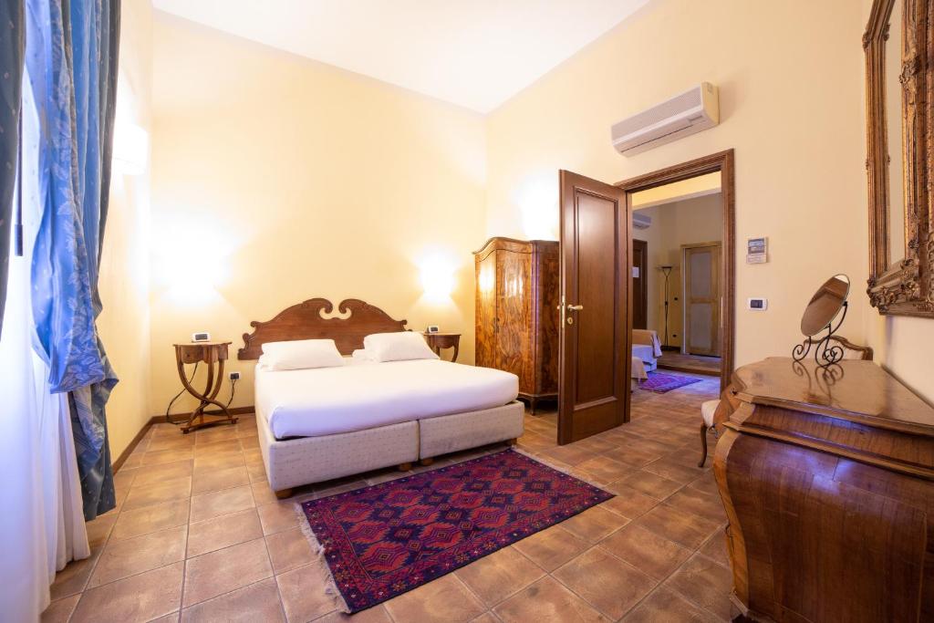 B&B Galileo 2000 - Camera Re Superiore