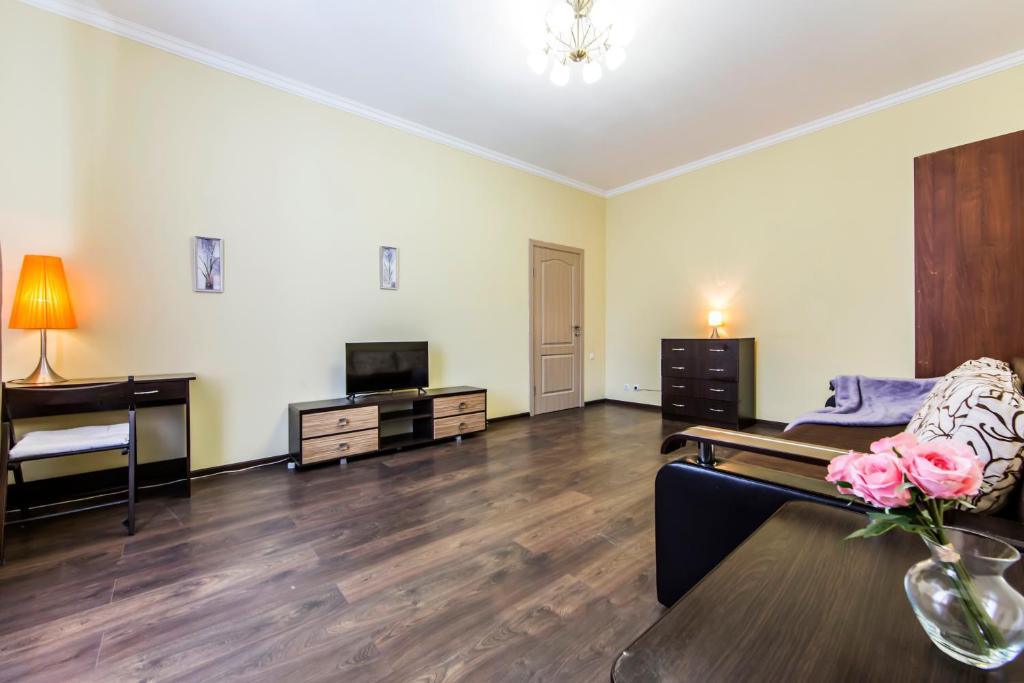 Комфорт- апартаменти біля Хрещатика - One-Bedroom Apartment