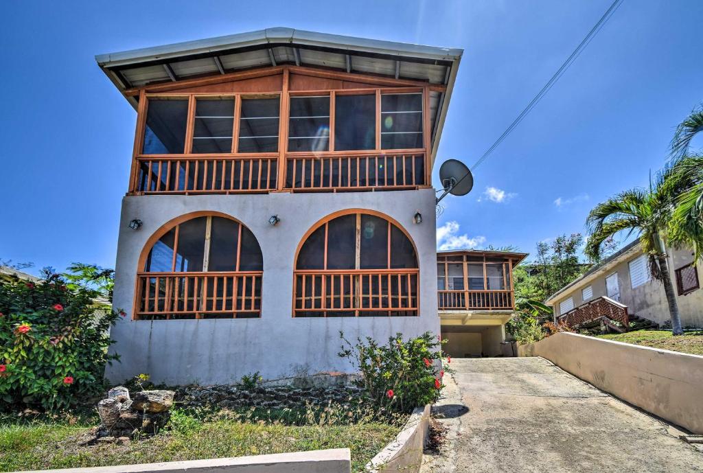 Foto de la galería de Culebra Apt with Lanai, Walk to Ensenada Honda Bay! en Culebra