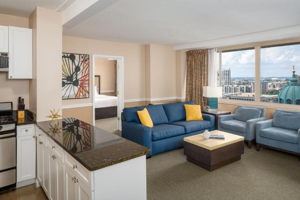 The Windsor Suites Philadelphia - 