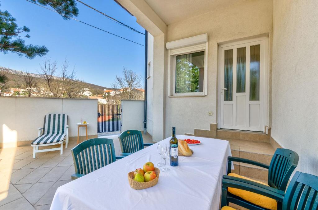 Un balcon sau o terasă la Seaside Guesthouse by JR City Apartments