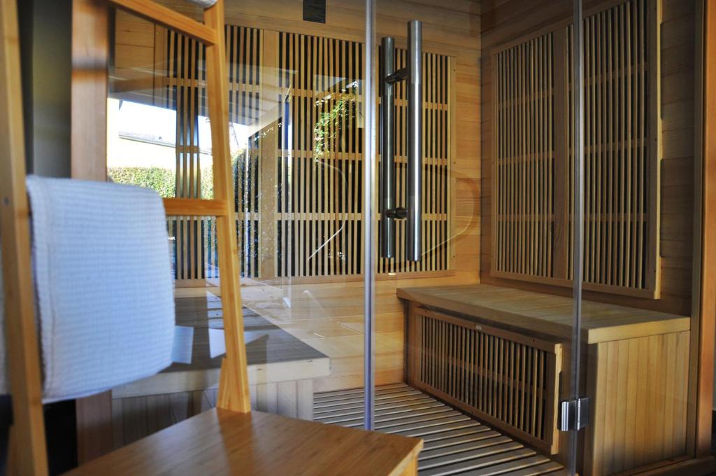 Posedenie v ubytovaní Luxury 2 Apartments Cervia with Swimming Pool