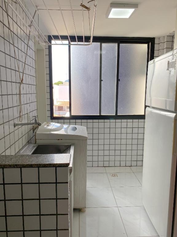  Apartamento 4 qtos c/vista para o mar