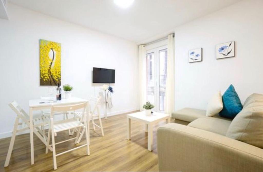 A television and/or entertainment centre at Pastor Design Suites