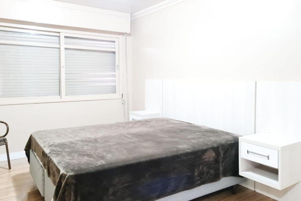 APARTAMENTO a 100 METROS DA RUA COBERTA 4 QUARTOS VISTA PARA A BORGES  APARTAMENTO a 100 METROS DA RUA COBERTA 4 QUARTOS VISTA PARA A BORGES