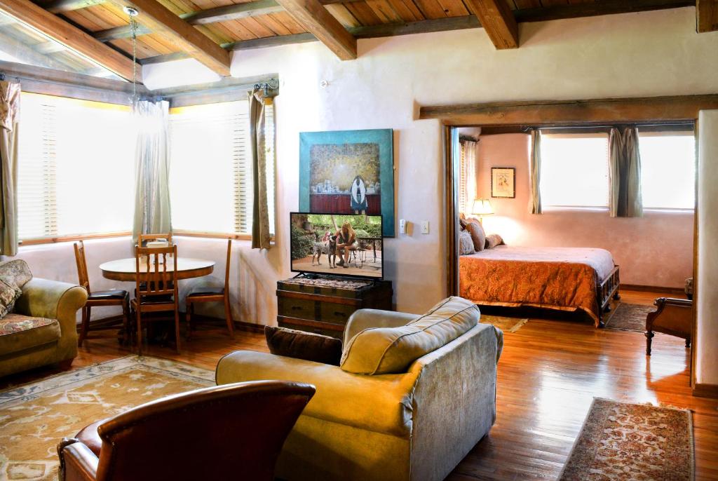 El Portal Sedona Hotel photo