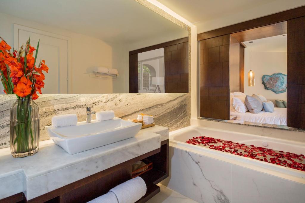 Secrets Royal Beach Punta Cana - Adults Only - All Inclusive - Suite With Private Pool