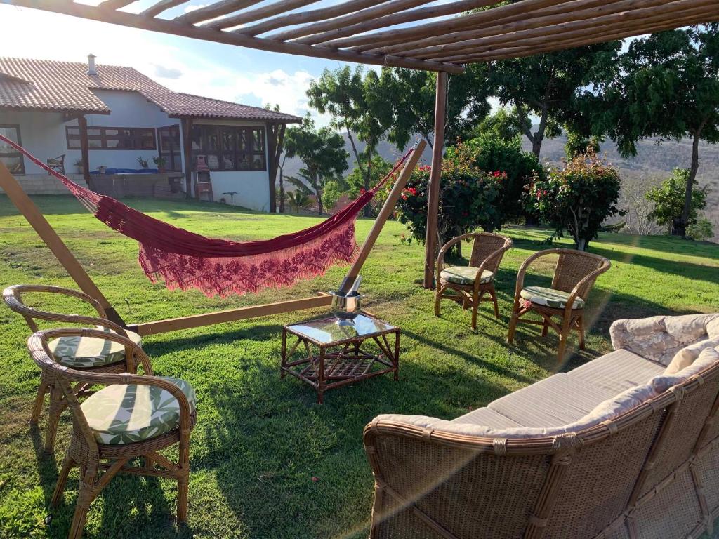  Luxuosa Casa de 600m2 na Serra