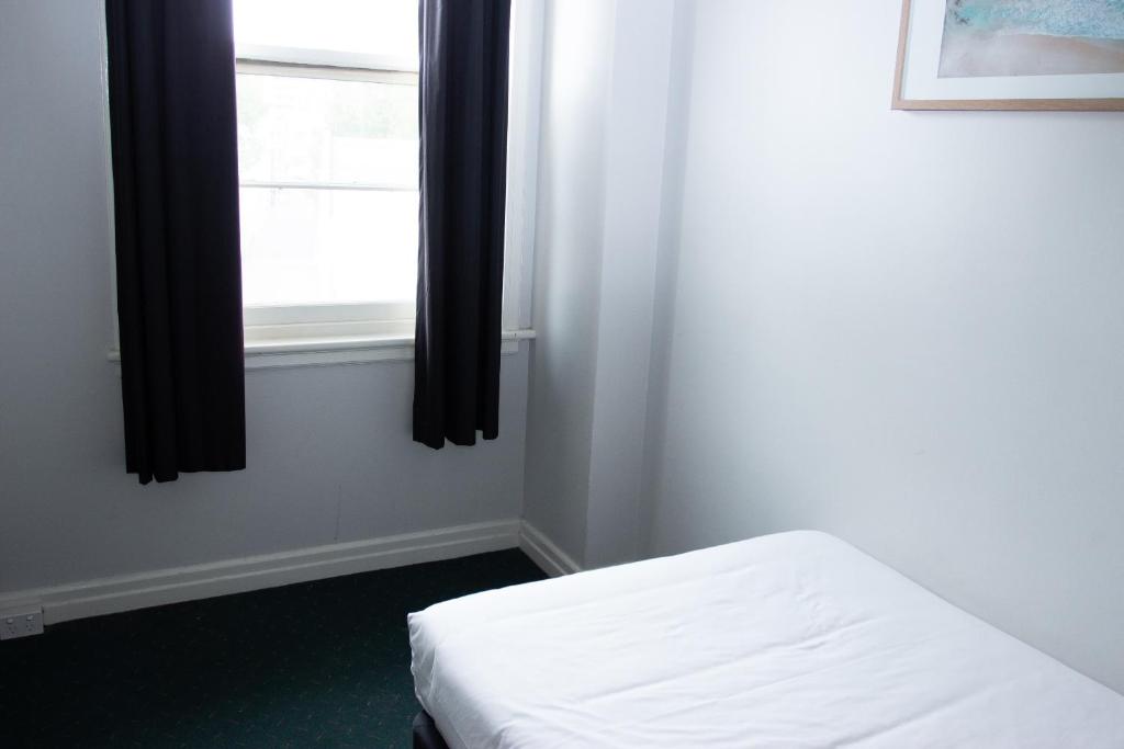 Grand Hotel Rockdale - Resim 13