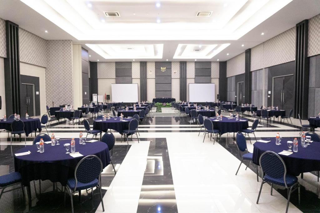 Restaurace v ubytování Harmoni Hotel Garut