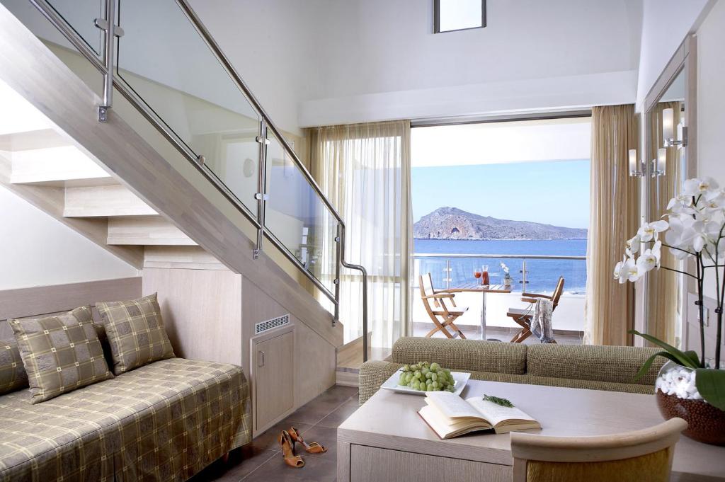 Thalassa Beach Resort & Spa (Adults Only)