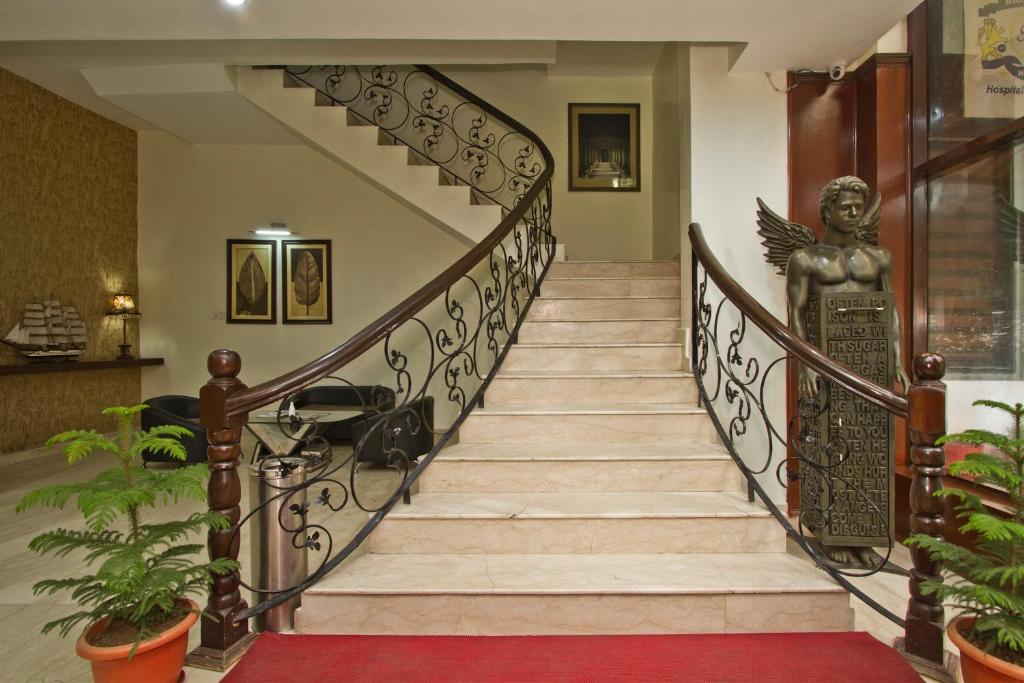 Fotografie z fotogalerie ubytování Hotel Broadways Inn v destinaci Manāli