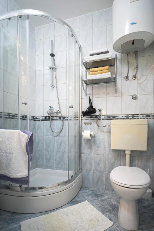 Koupelna v ubytování Apartments Bogdanić