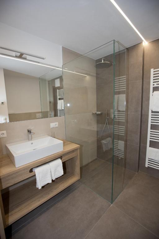 Kúpeľňa v ubytovaní Hotel Goldener Adler