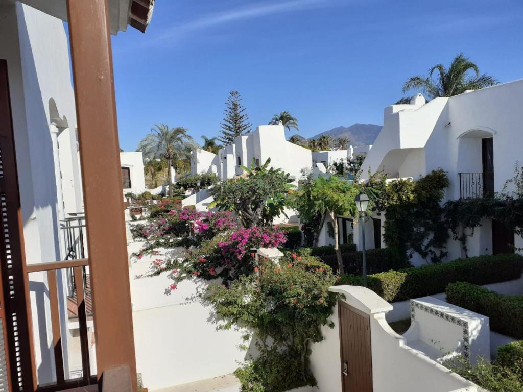 Fotografia z galérie ubytovania Estepona - Playa - 2 dormitorios en urbanización al lado del mar Mi18 v destinácii Estepona