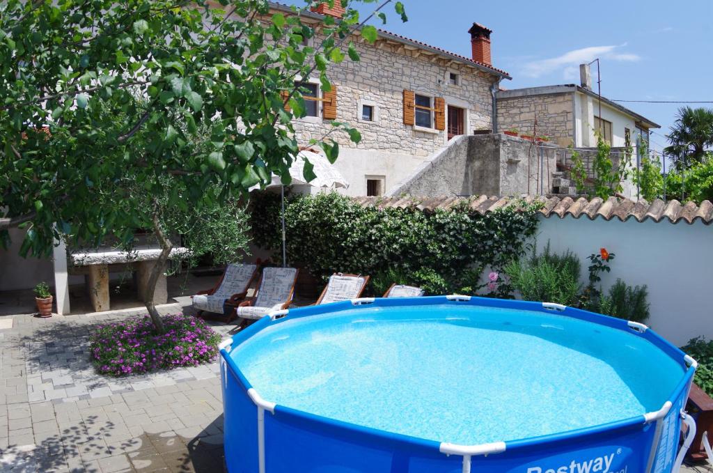 Holiday house Mario, Peresiji – Updated 2023 Prices