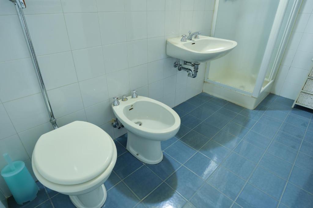 Koupelna v ubytování Res. Marilleva 1400 Apt.Solandra