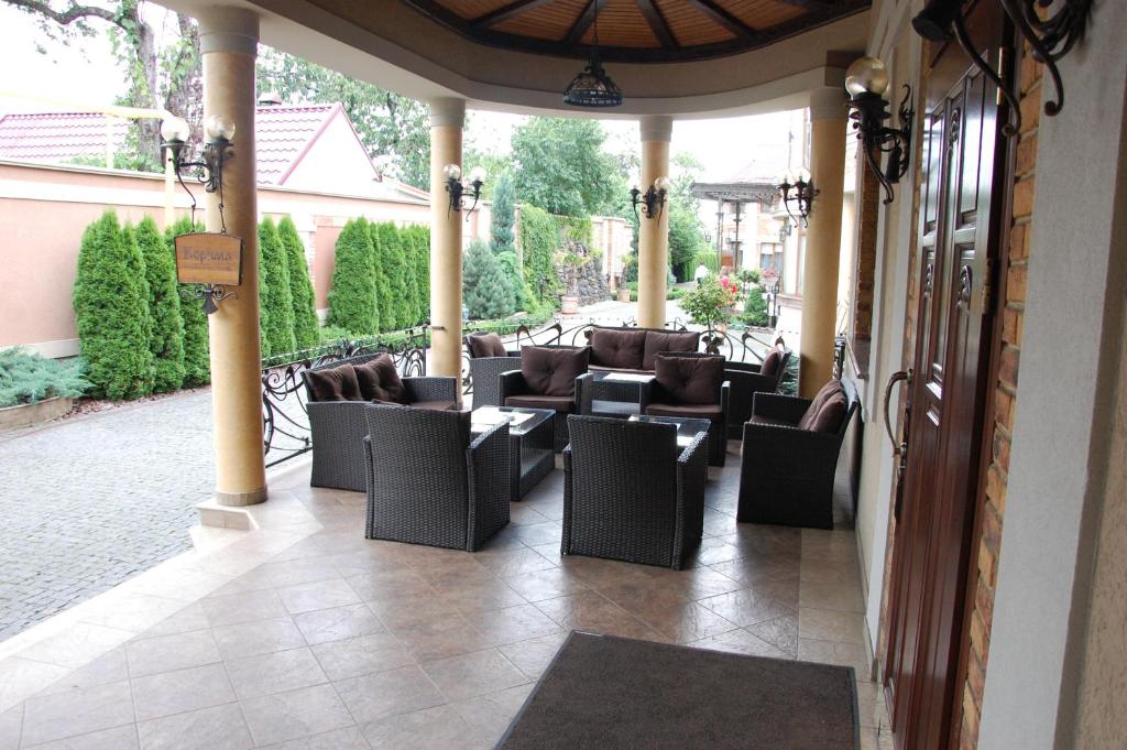 Restaurace v ubytování Charda Hotel