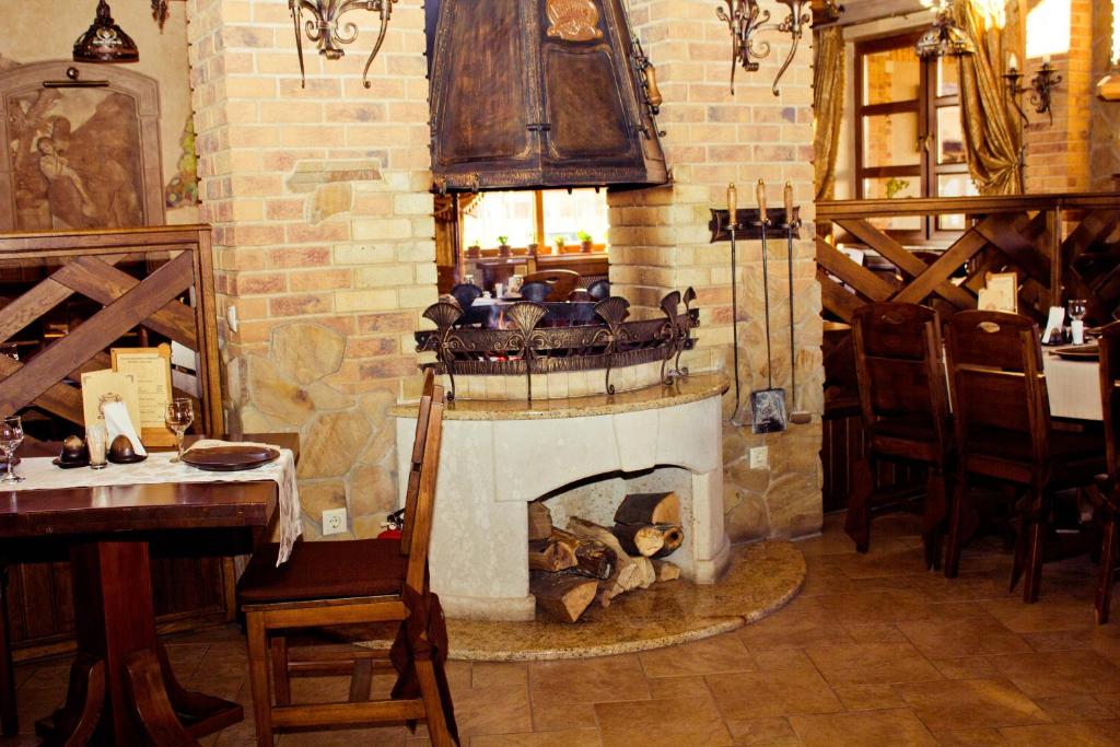 Restaurace v ubytování Charda Hotel