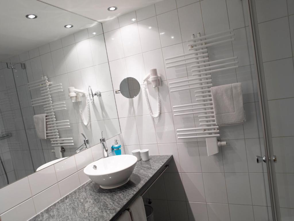 Koupelna v ubytování Hotel Alpina Parpan