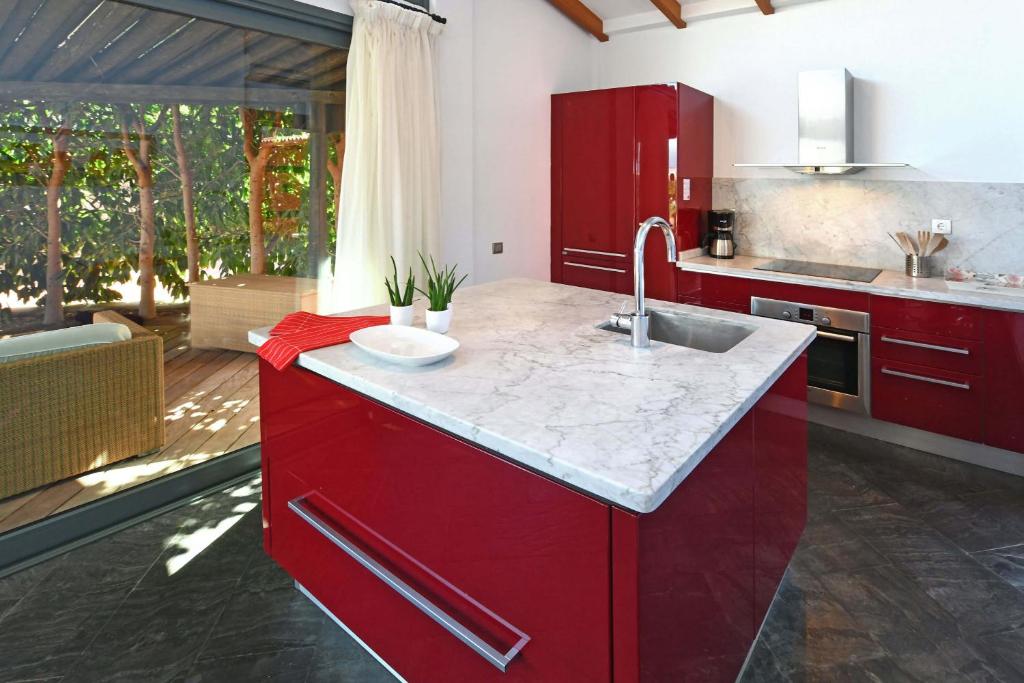 A kitchen or kitchenette at Salobre Imperial La Canela