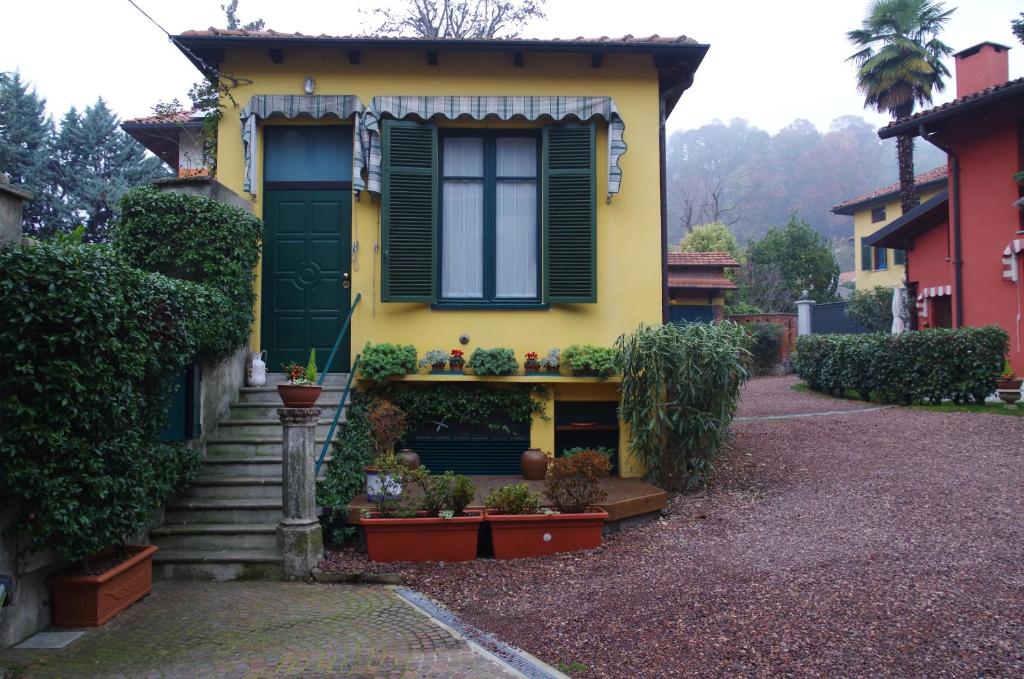Gallery image of LA CASETTA in Biella