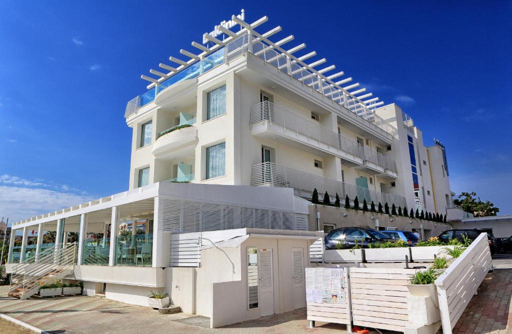 Budova, kde se hotel nachází