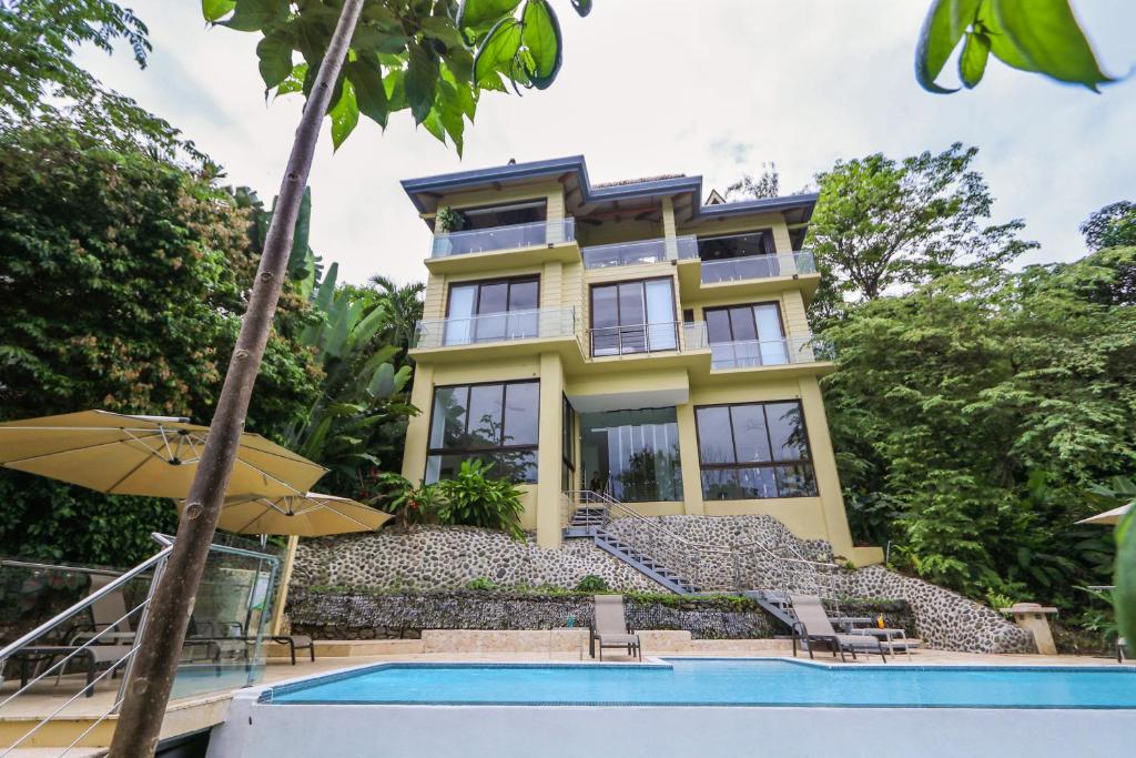 Tulemar Resort - Tule Villa
