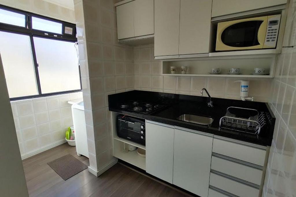  Belíssimo e moderno apartamento na praia dos Ingleses em Floripa