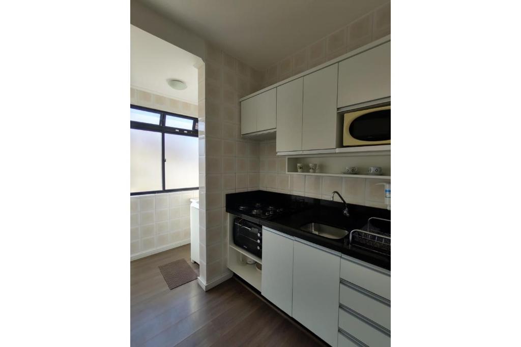  Belíssimo e moderno apartamento na praia dos Ingleses em Floripa