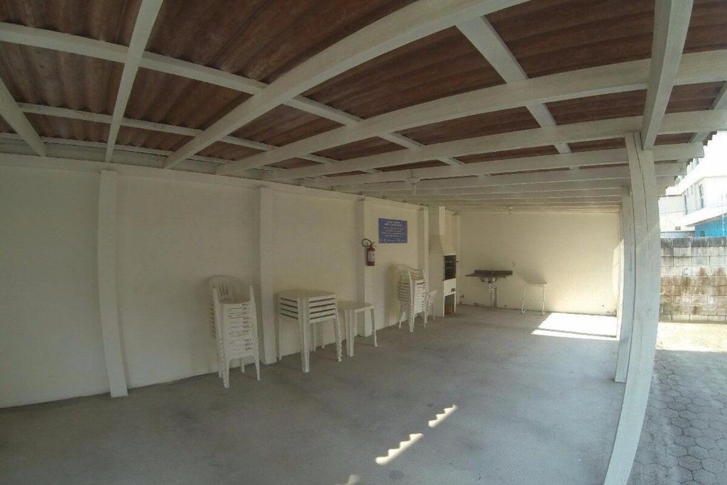  Belíssimo e moderno apartamento na praia dos Ingleses em Floripa