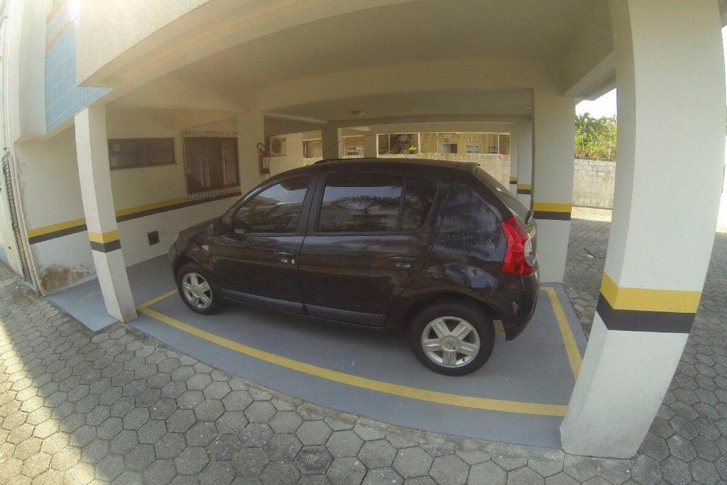 Belíssimo e moderno apartamento na praia dos Ingleses em Floripa