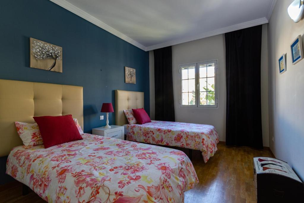 Posteľ alebo postele v izbe v ubytovaní Sea Edge Friendly Holiday Home