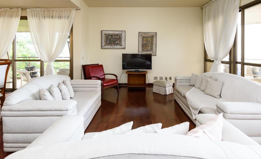  Apartamento em condomínio de luxo em São Conrado