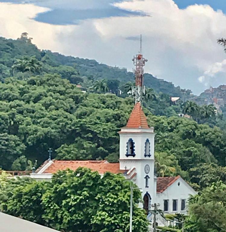  Apartamento em condomínio de luxo em São Conrado