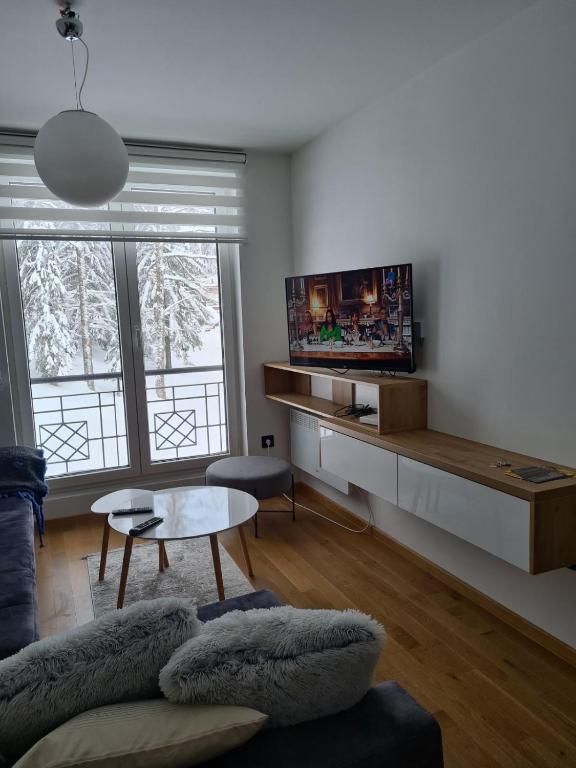 Apartment Popović, Jahorinska vila - Housity