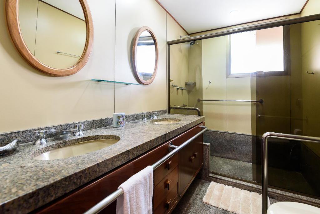  Apartamento em condomínio de luxo em São Conrado