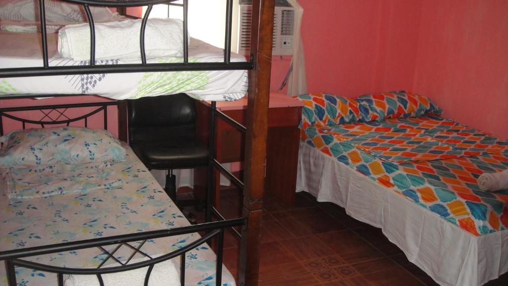 Postel nebo postele na pokoji v ubytování JCP Room Rentals