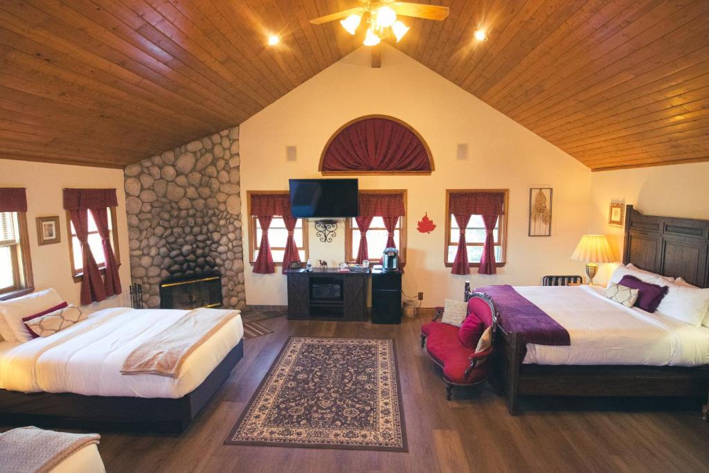 Tucker Peak Lodge - Family Suite
