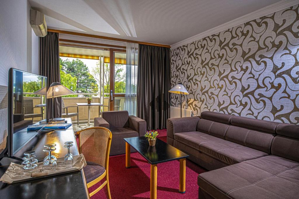Posezení v ubytování Hotel Club Tihany