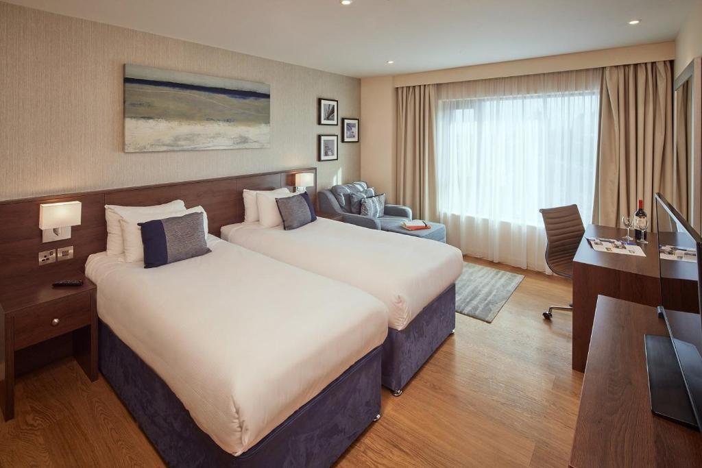 
Premium Studio, Twin Beds
