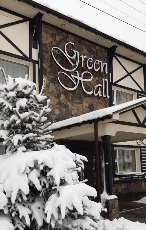 Green Hall Hotel v zimě
