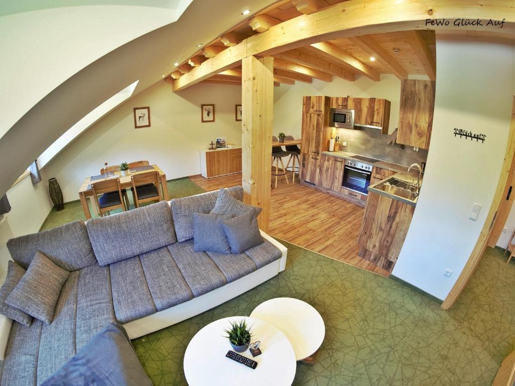 Gästehaus Siegllehen - Apartment With Mountain View