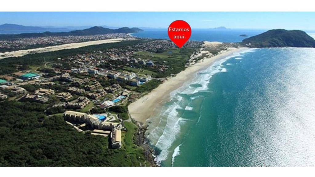  Apt. aconchegante junto a Praia do Santinho.