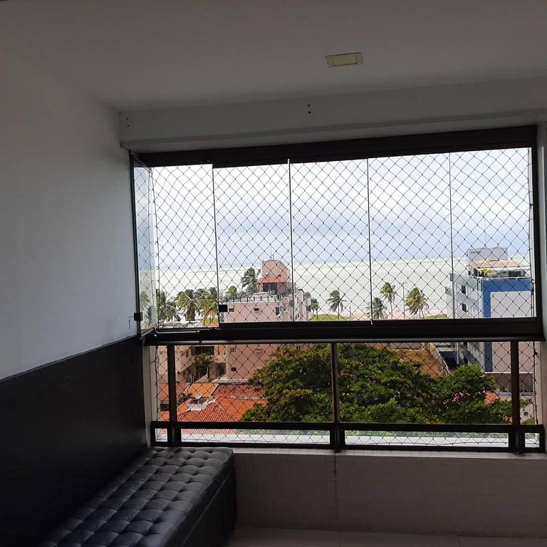  Cobertura no Holandas Primes com piscina privativa