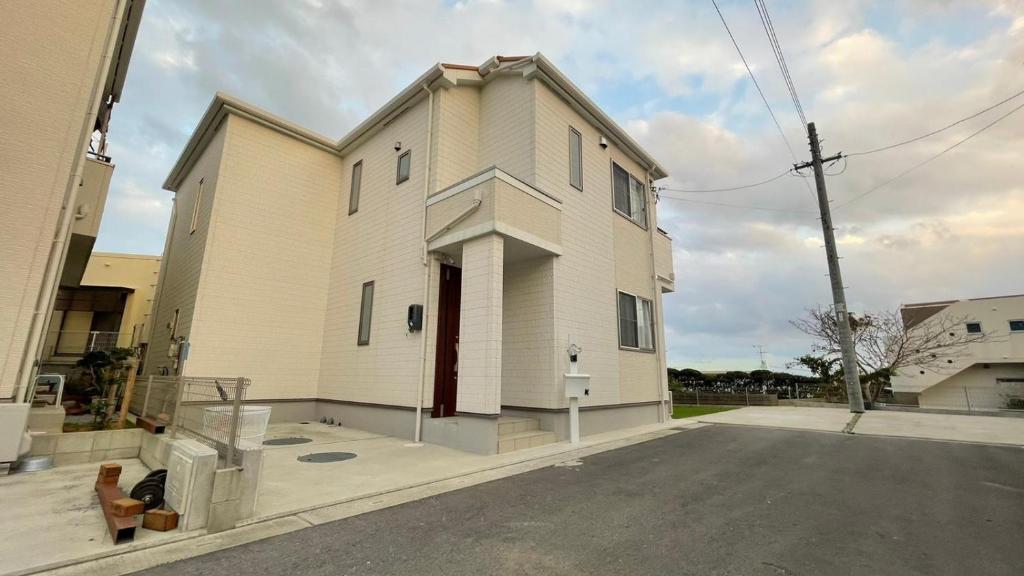 Budova, kde se prázdninový dům nachází