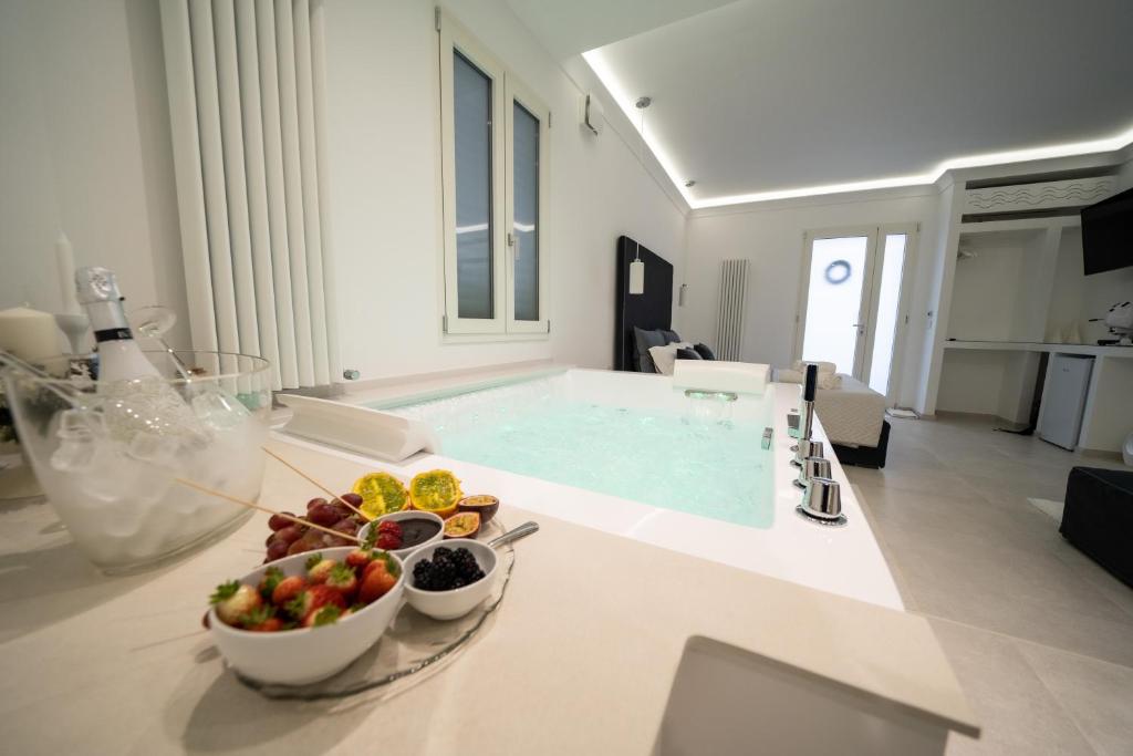 Il Baiocco affittacamere piscina & SPA - King Room With Spa Bath